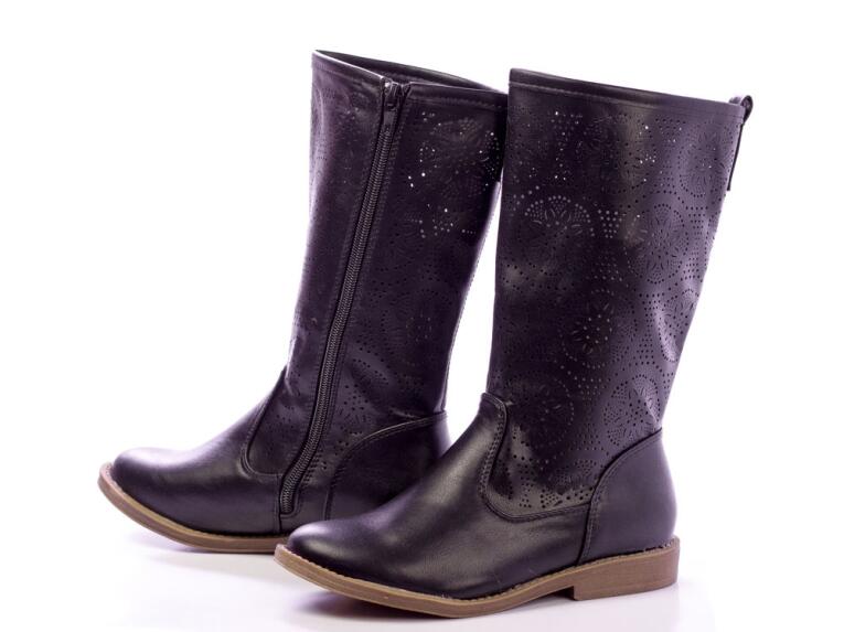 -50% Kozaczki dziecięce ażurowe Badoxx 177bk