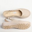Beżowe skórzane POLSKIE sandały damskie z zakrytymi palcami GREGORS 859