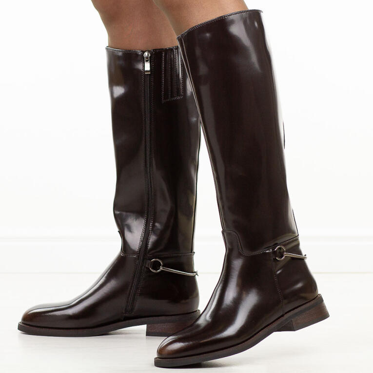 Brązowe skórzane kozaki damskie Cambell 60333