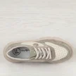 Beżowe skórzane sneakersy damskie na platformie Filippo Dp6108/24