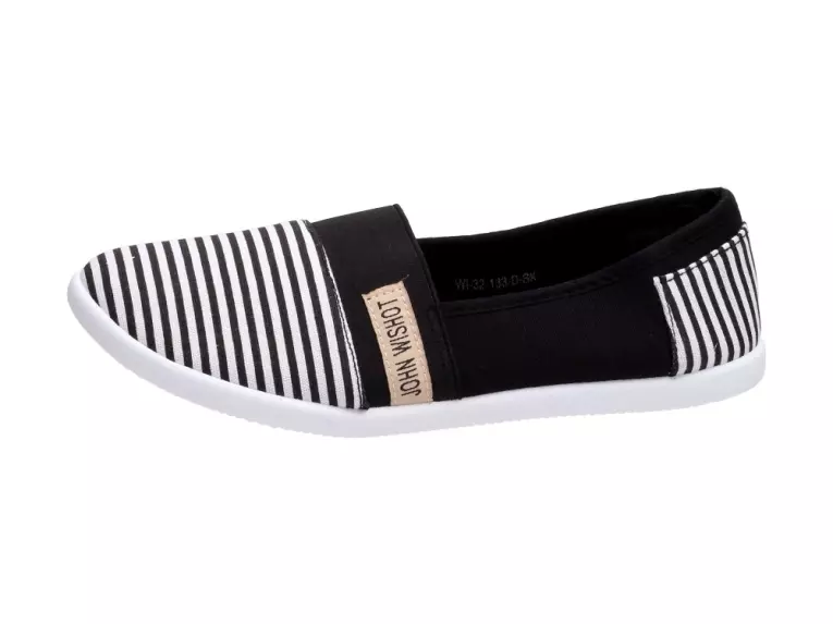 Czarne tenisówki damskie Wishot 133 Slip On