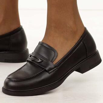 Czarne skórzane mokasyny damskie Cambell 98317