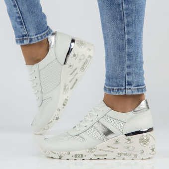 Białe skórzane sneakersy damskie FILIPPO DP3550/22