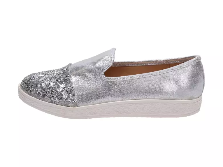 Srebrne baleriny buty dziecięce lordsy 260