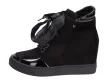 Czarne sneakersy, buty damskie Vices 1070-1