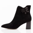 Czarne zamszowe skórzane botki damskie na słupku DiA 686