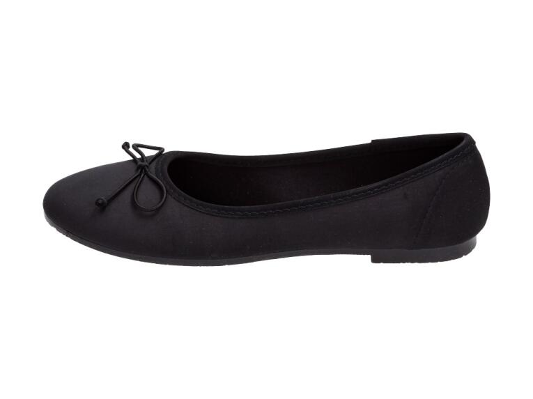 Czarne baleriny, buty damskie Sabatina 102
