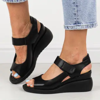 Czarne sandały damskie na koturnie Sergio Leone sk843