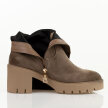 Beżowe zamszowe kozaki damskie na obcasie Vinceza 58332