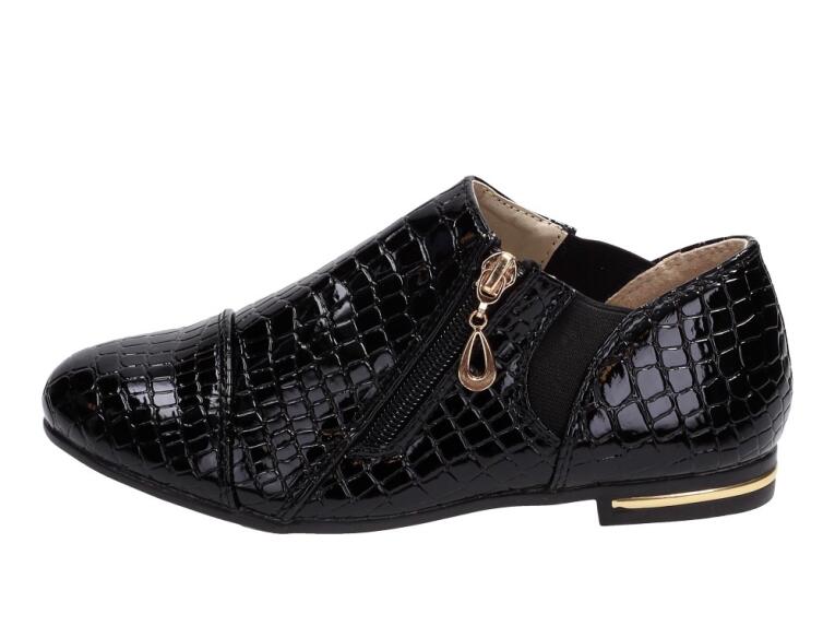 Czarne buty dziecięce jazzówki Badoxx 300
