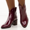 Bordowe lakierowane botki damskie na obcasie M.Daszyński 2337-13