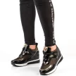 Czarno złote sneakersy, półbuty damskie na koturnie VINCEZA 10743 BK/GL
