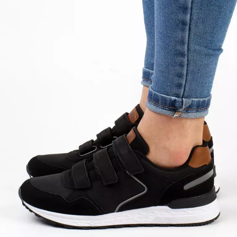 Czarne sportowe buty młodzieżowe zapinane na rzepy AMERICAN CLUB AA15/22
