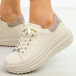 Beżowe skórzane sneakersy damskie na platformie Filippo Dp6739/25