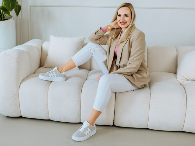 Retro sport – sneakersy i buty w stylu vintage na wiosnę